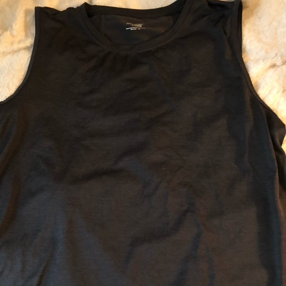Muscle T - Picture 3 of 3